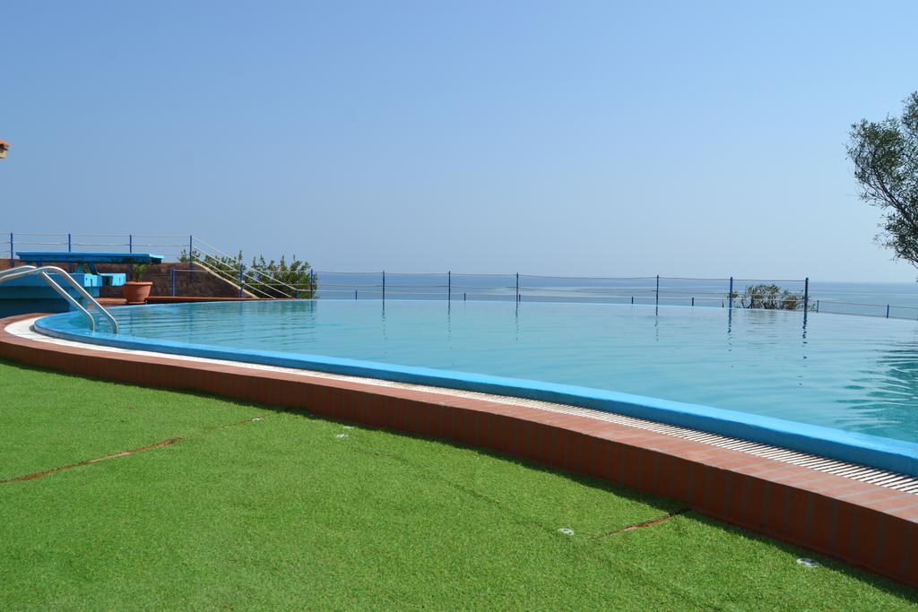 Iris House Apartment Agnone Bagni Bagian luar foto