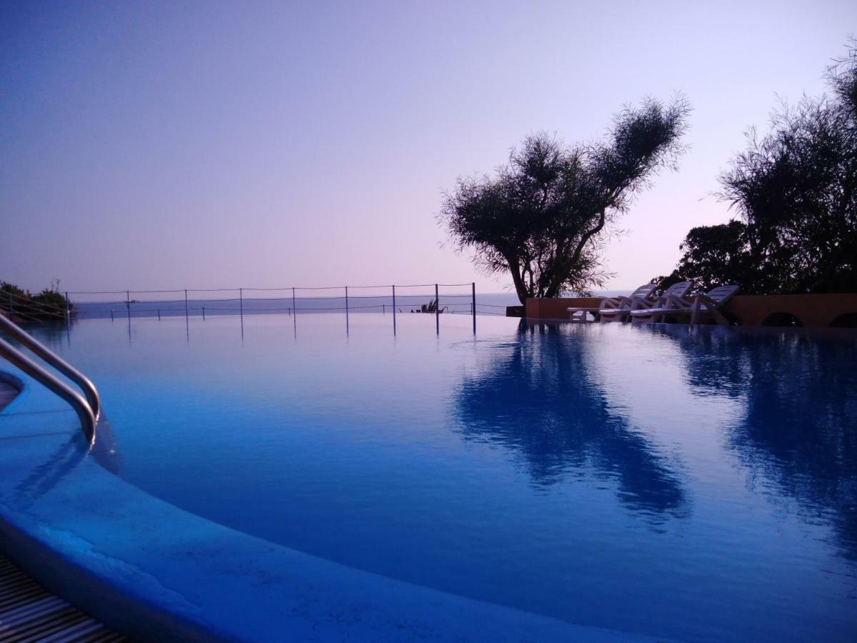 Iris House Apartment Agnone Bagni Bagian luar foto